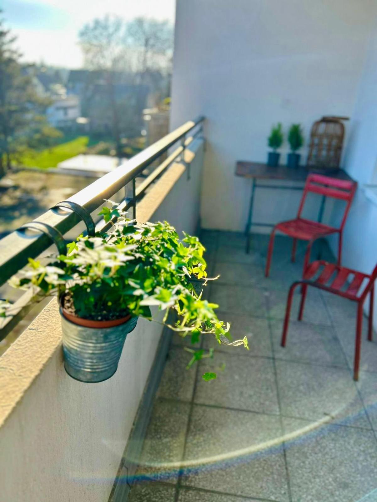 Feelslikehome - Wunderschoene Und Zentrale Wohnung Mit Balkon&Parkplatz Bochum Eksteriør billede